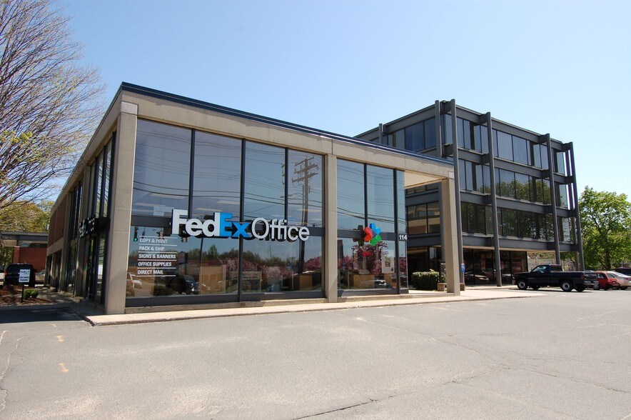 More Photos Of 127 Washington Ave, North Haven Unknown For Lease