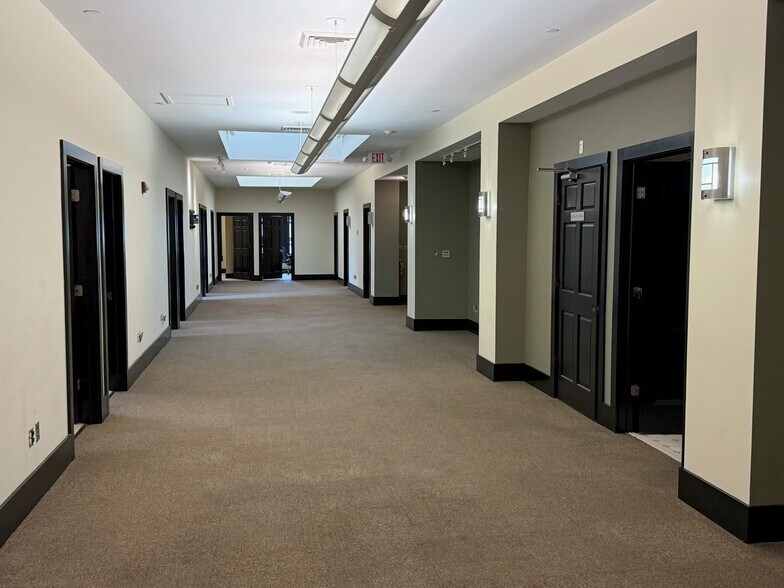 More Photos Of 222 Capitol St, Charleston Storefront Retail Office For Sale