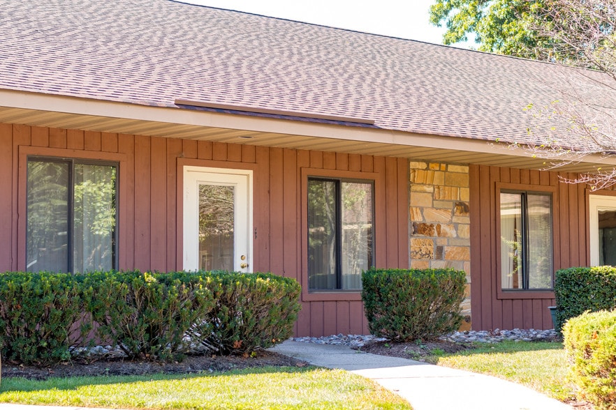 More Photos Of 1540 Kuser Rd, Hamilton Medical For Sale