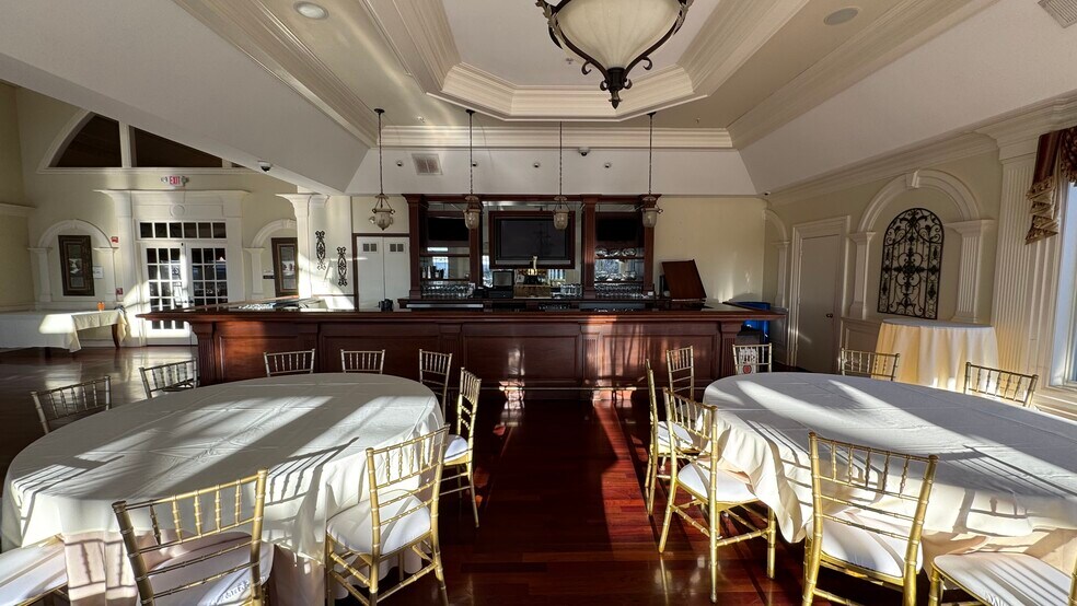 More Photos Of 700 Strykers Rd, Phillipsburg Golf Course Driving Range For Lease