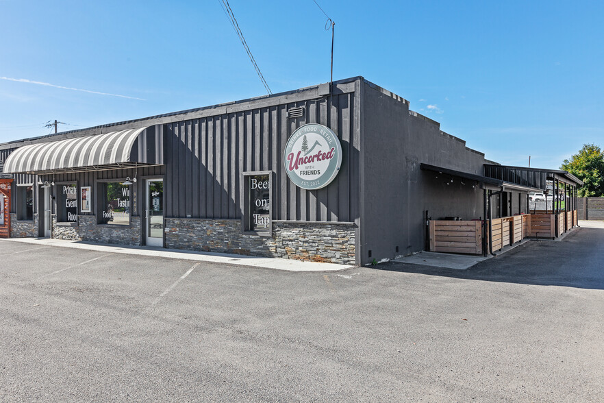 Primary Photo Of 9443 Government, Hayden Restaurant For Sale