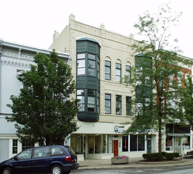 More Photos Of 140-148 Middle Ave, Elyria Office For Lease