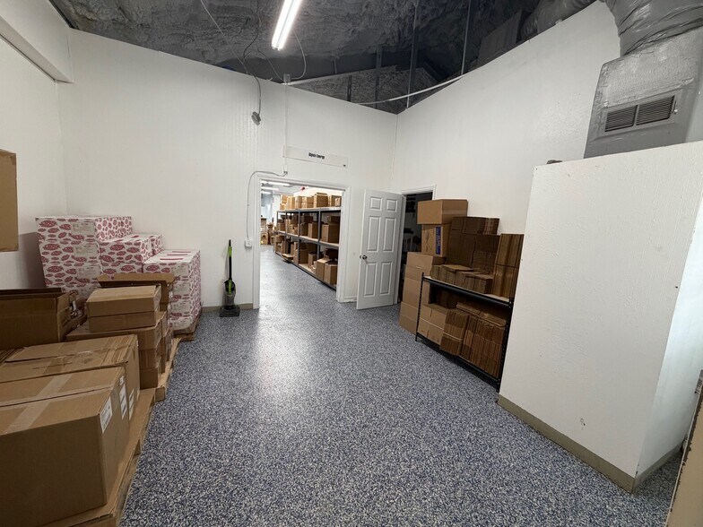 More Photos Of 6520 Fort King Rd, Zephyrhills Storefront Retail Office For Lease