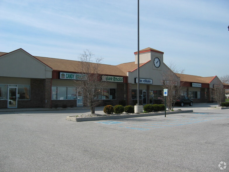 Primary Photo Of 3380-3394 Willowcreek Rd, Portage General Retail For Lease