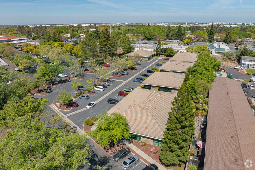 More Photos Of 3840 Watt Ave, Sacramento Medical For Sale