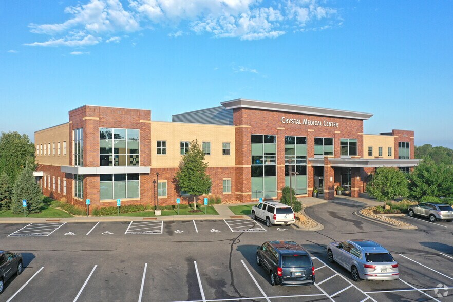 Primary Photo Of 5700 Bottineau Blvd, Crystal Medical For Lease