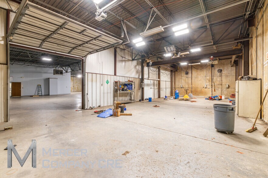 More Photos Of 2504 S Purdue Dr, Oklahoma City Warehouse For Sale