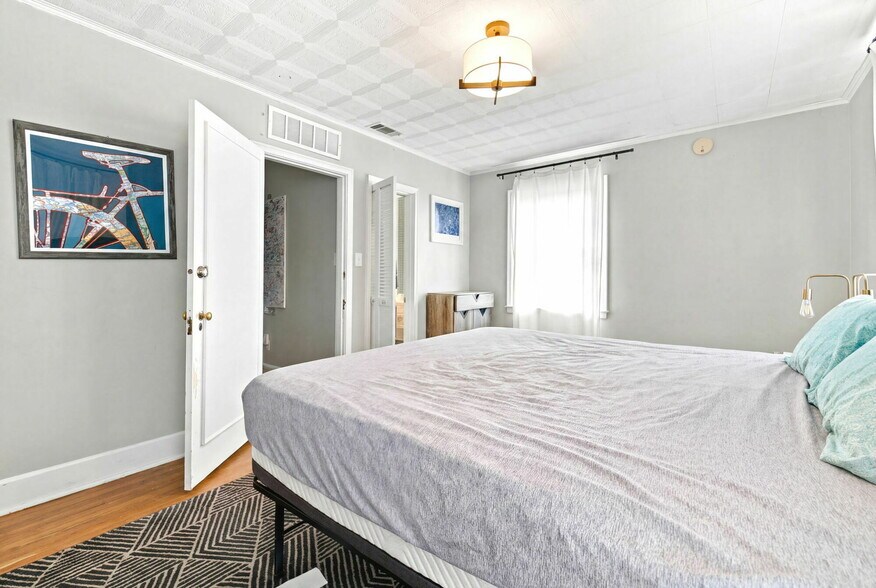 More Photos Of 2715 Sullins St, Knoxville Apartments For Sale