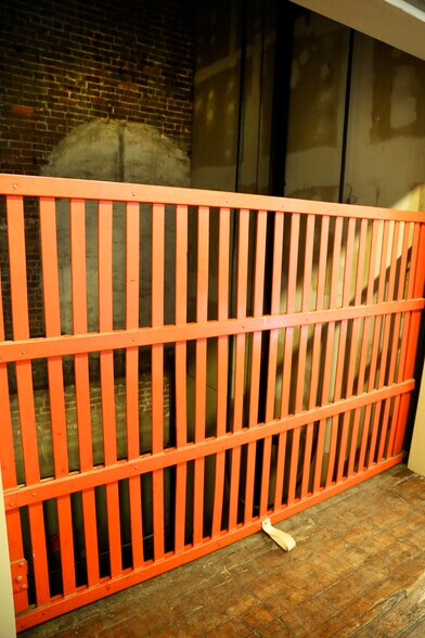 More Photos Of 2217 Strand St, Galveston General Retail For Sale
