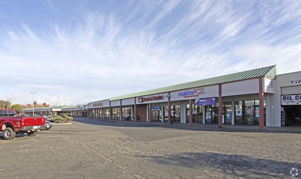 Primary Photo Of 1402-1424 Freedom Blvd, Watsonville Unknown For Lease