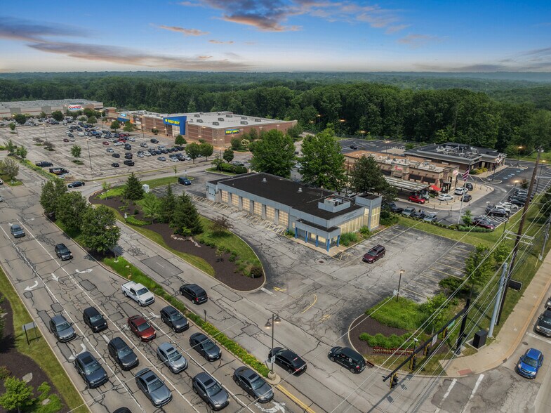 More Photos Of 16620 Royalton Rd, Strongsville Freestanding For Sale