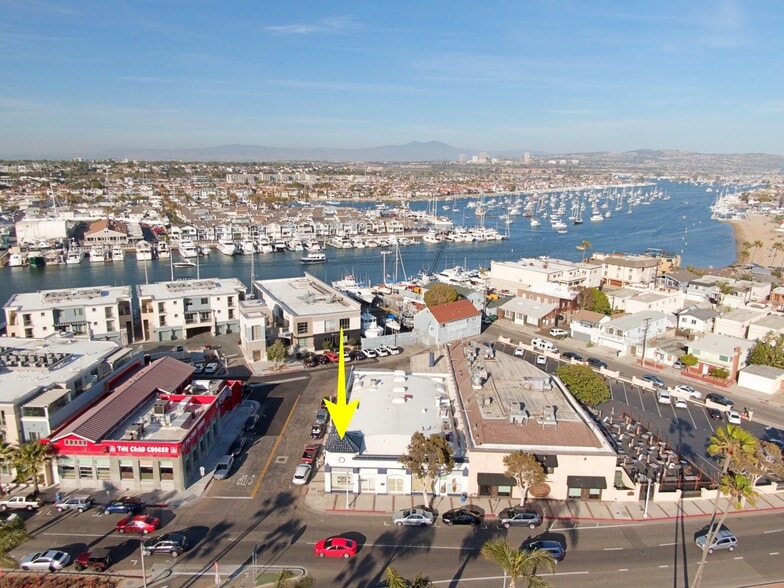 More Photos Of 2116 Newport Blvd, Newport Beach Freestanding For Lease