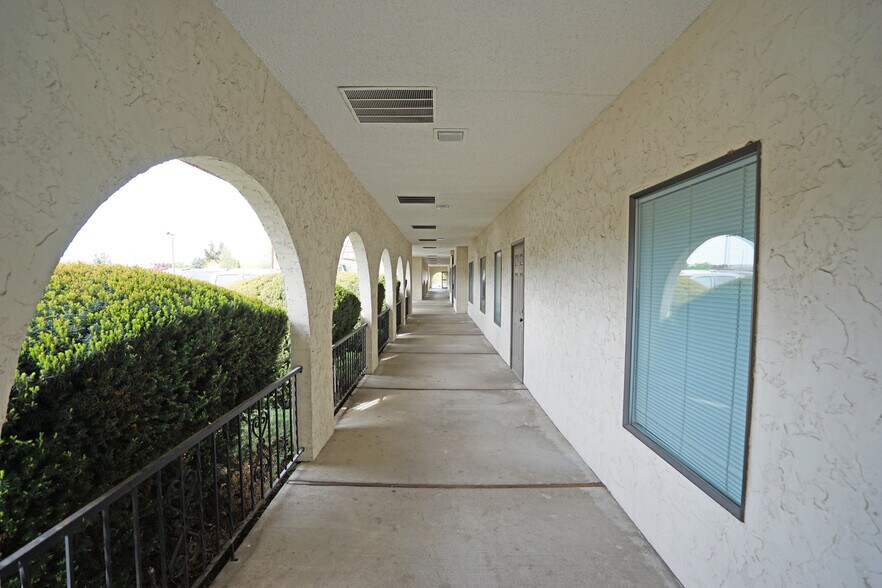 More Photos Of 1015 S 40th Ave, Yakima Medical For Lease