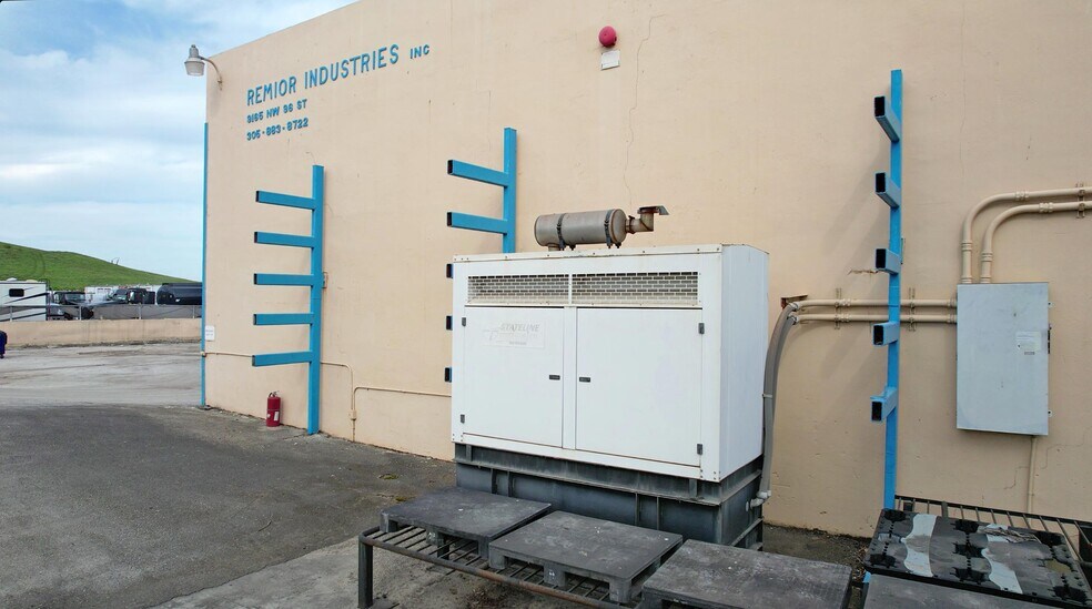 More Photos Of 9165 NW 96th St, Medley Warehouse For Sale