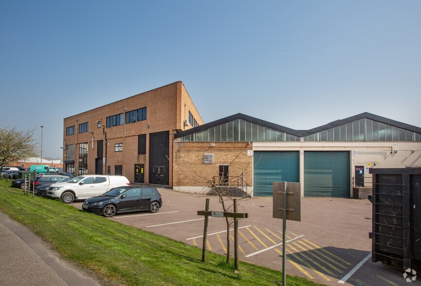 More Photos Of Alfreton Rd, Derby Distribution For Lease