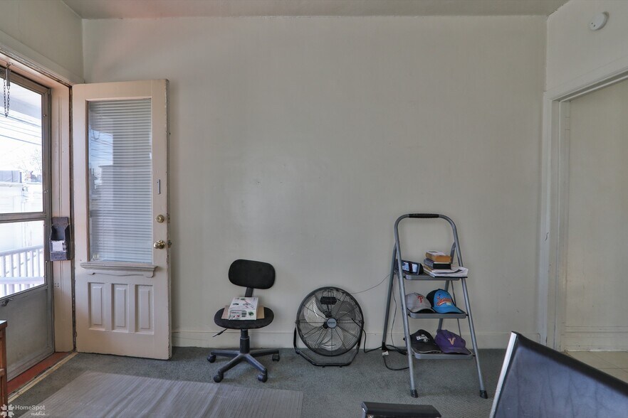 More Photos Of 1550 Warren St, Allentown Apartments For Sale