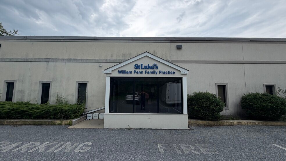 More Photos Of 4379 Easton Ave, Bethlehem Medical For Lease