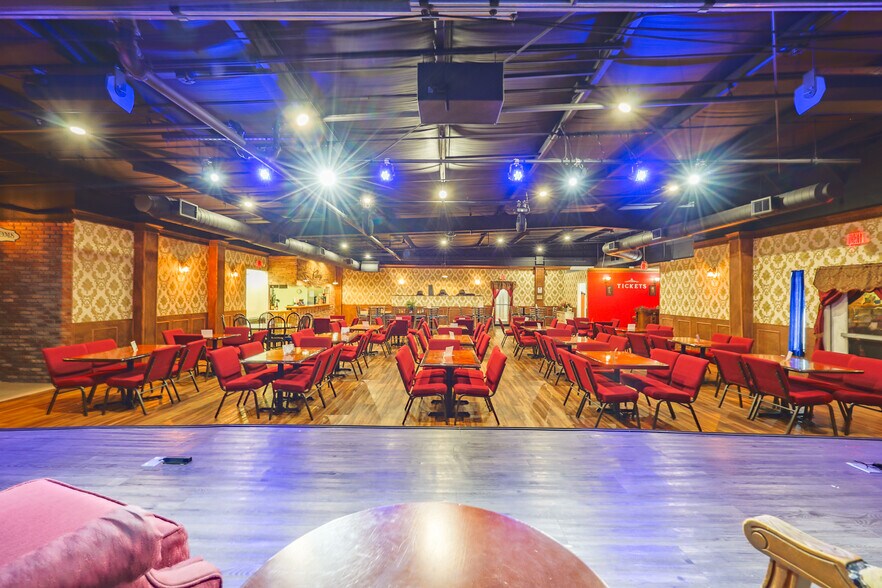 More Photos Of 290-292 N Huachuca Blvd, Huachuca City Restaurant For Sale