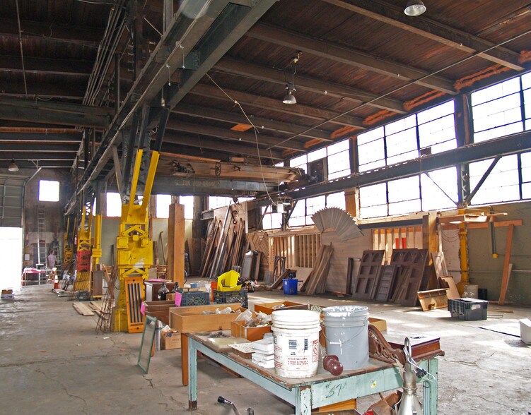 More Photos Of 901 N Canal St, Philadelphia Warehouse For Lease