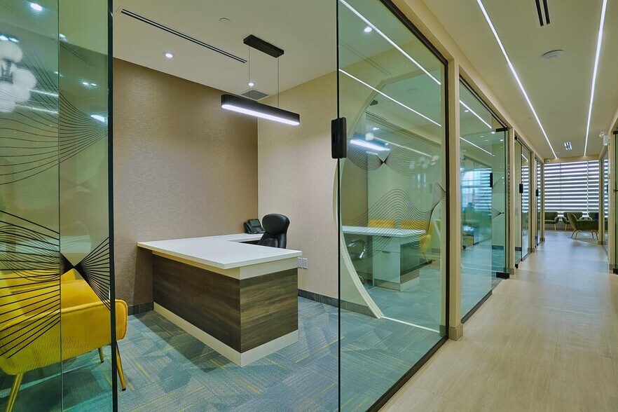 More Photos Of 1200 Derry Rd E, Mississauga Freestanding For Lease