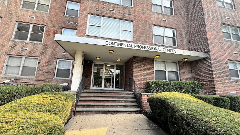 More Photos Of 10721 Queens Blvd, Forest Hills Apartments For Sale
