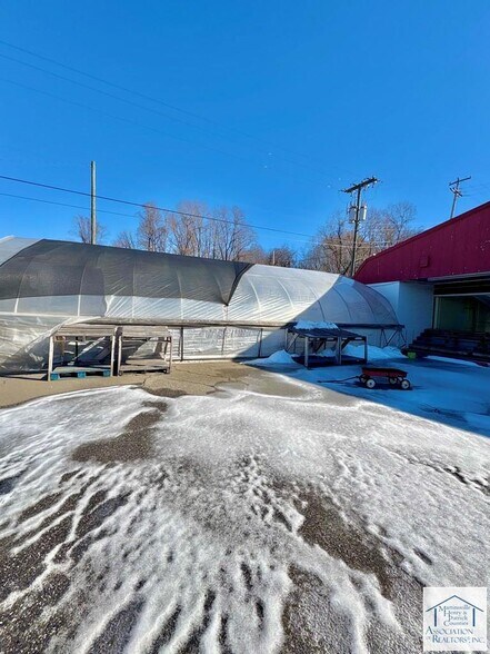 More Photos Of 6697 Greensboro Rd, Ridgeway General Retail For Sale