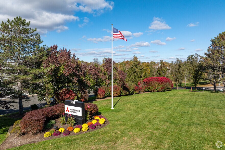 More Photos Of 645 Martinsville Rd, Bernards Township Office For Sale