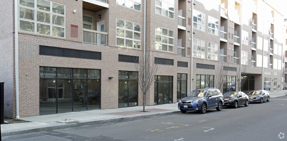 More Photos Of 515 West Ave, Norwalk Unknown For Lease