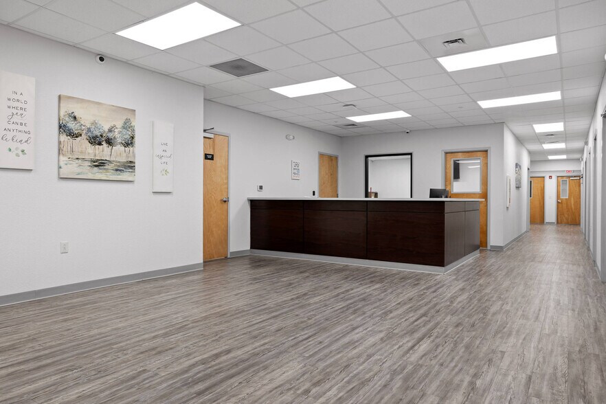 More Photos Of 940 S Ocoee St, Cleveland Medical For Sale