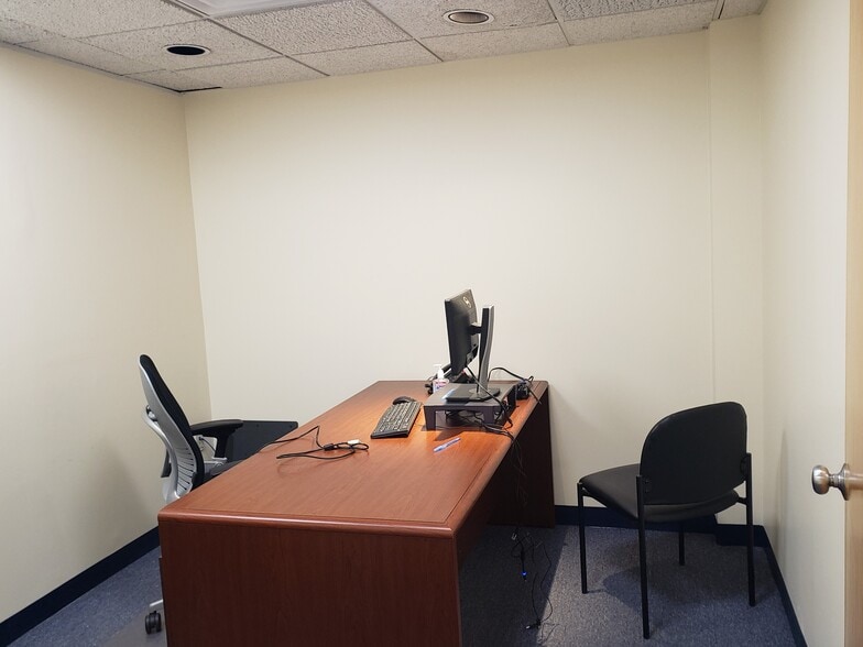 More Photos Of 300 Wildwood Ave, Woburn Flex For Lease
