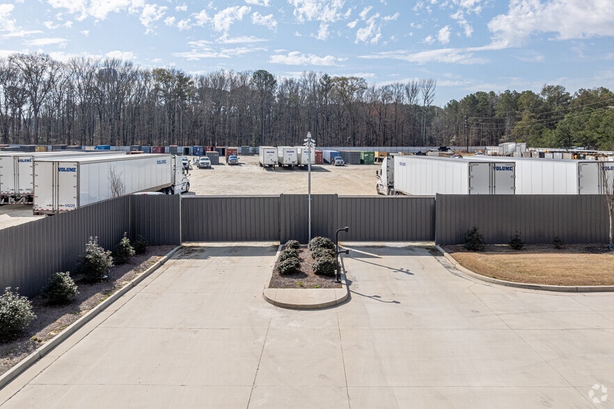 More Photos Of 9230 Industrial Dr, Covington Land For Lease