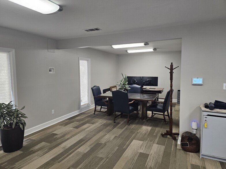 More Photos Of 1201 George C. Wilson Dr, Augusta Office For Lease