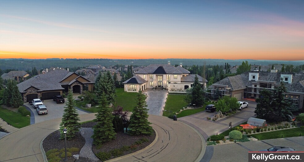 More Photos Of 136 River Heights Ln, Sturgeon County Multifamily For Sale