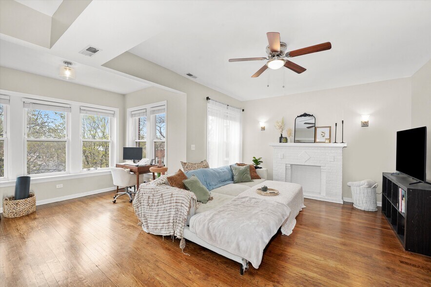 More Photos Of 4952-4956 N Ridgeway Ave, Chicago Apartments For Sale