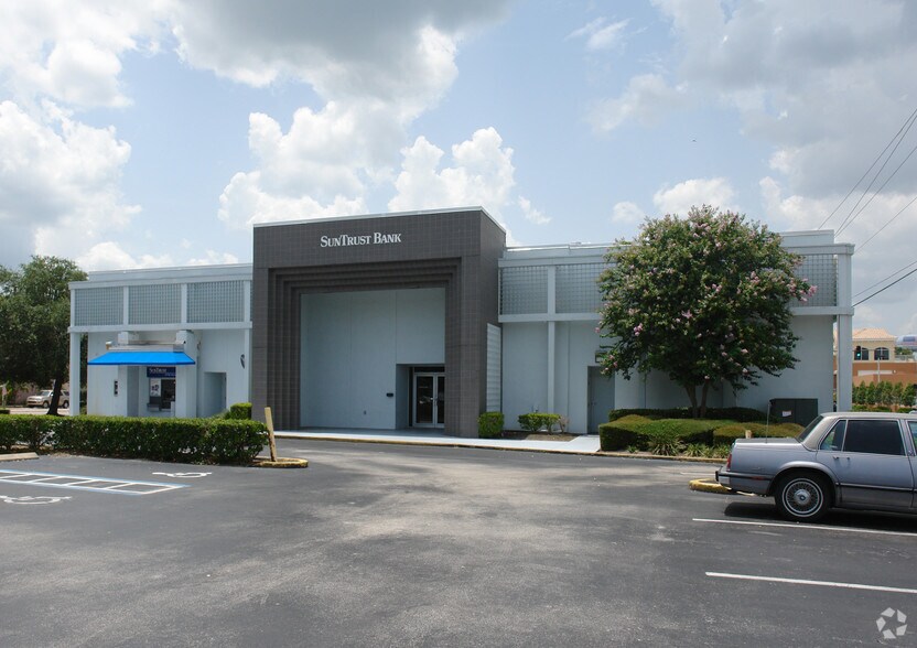 Primary Photo Of 100 Delannoy Ave, Cocoa Bank For Sale