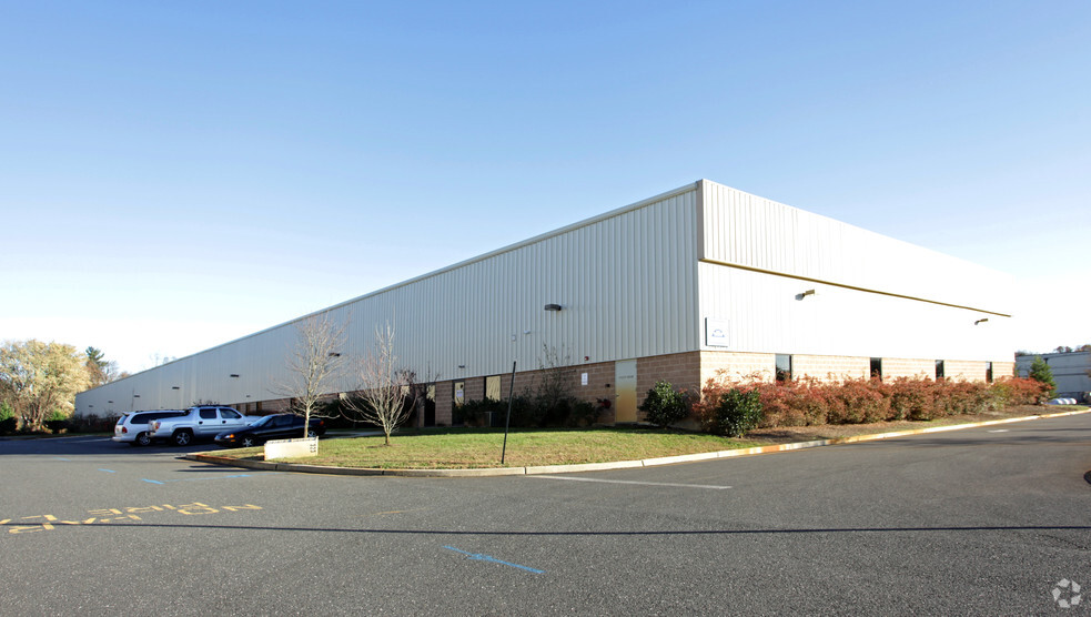 Primary Photo Of 323A Fairfield Rd, Freehold Light Distribution For Lease