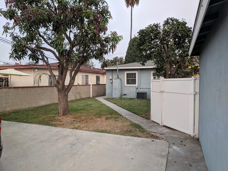 More Photos Of 12843 Columbia Way, Downey Land For Sale