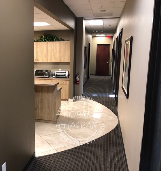 More Photos Of 10785 W Twain Ave, Las Vegas Office For Lease