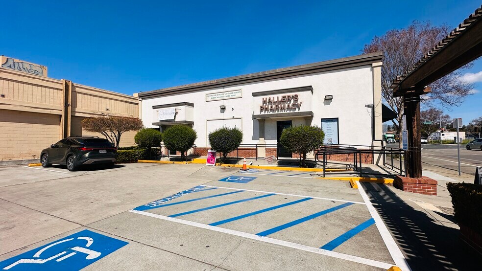 Primary Photo Of 37323 Fremont Blvd, Fremont Office For Lease