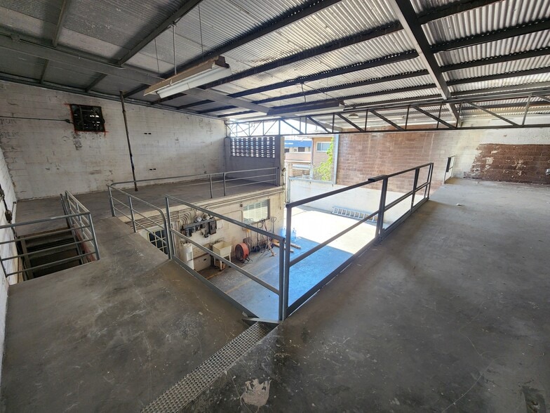 More Photos Of 1806 Homerule St, Honolulu Manufacturing For Lease