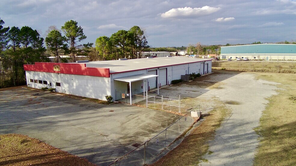 More Photos Of 41 Artley Rd, Savannah Warehouse For Lease