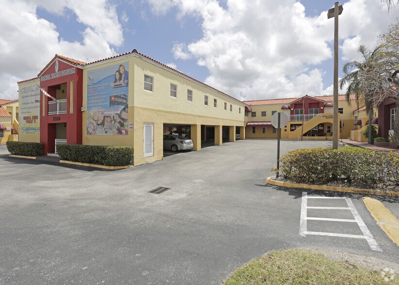 More Photos Of 7350 NW 7th St, Miami Flex For Lease