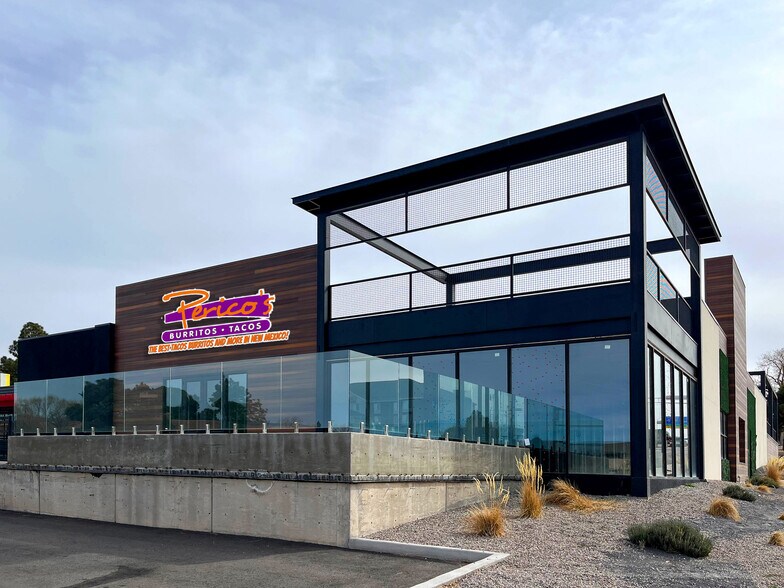 More Photos Of 2500 Yale Blvd SE, Albuquerque Storefront Retail Office For Lease