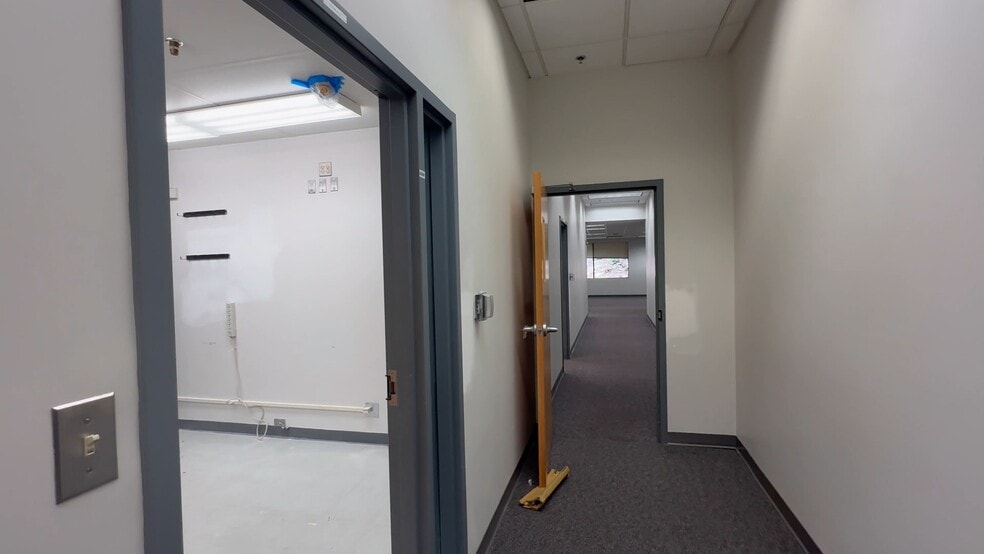 More Photos Of 8530 Corridor Rd, Jessup Unknown For Lease