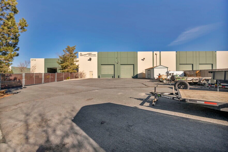 More Photos Of 9716 S Virginia St, Reno Showroom For Sale