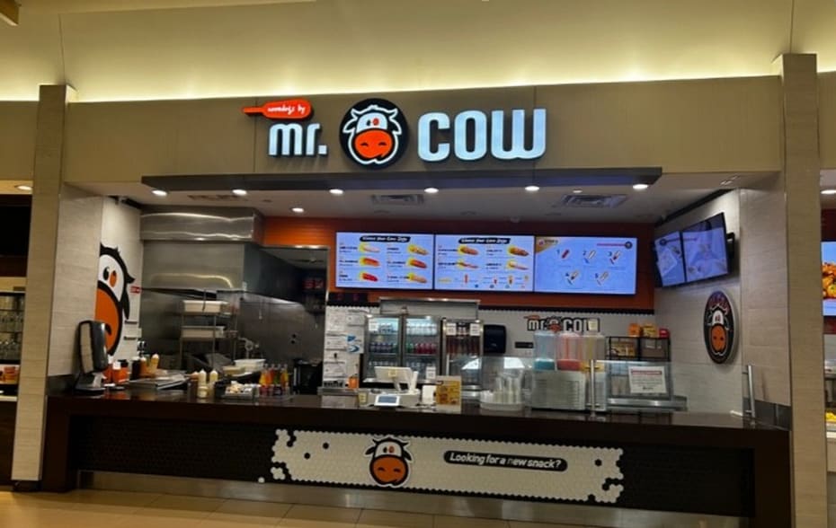 Primary Photo Of 104-646 Orland Square Dr, Orland Park General Retail For Lease