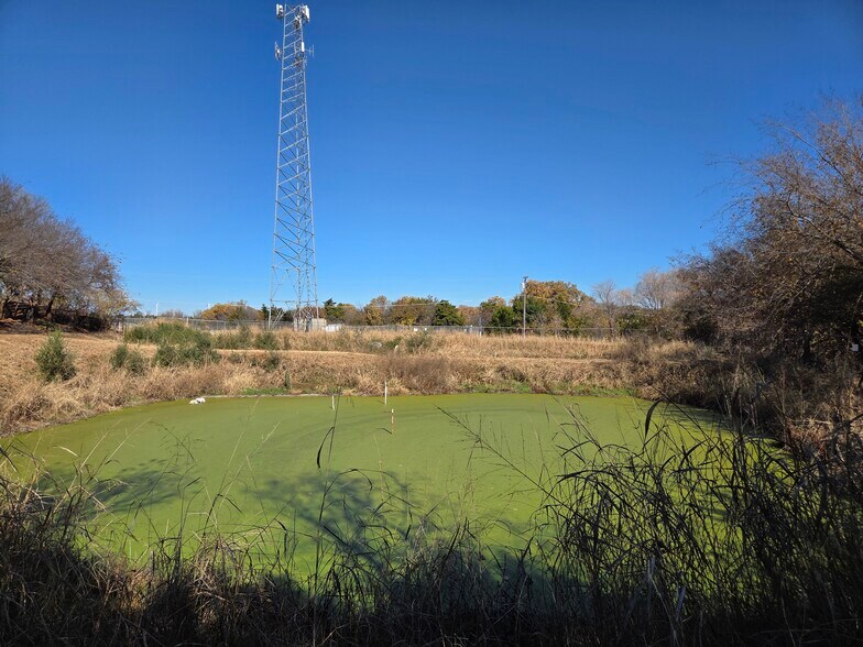 More Photos Of , Weatherford Unknown For Sale