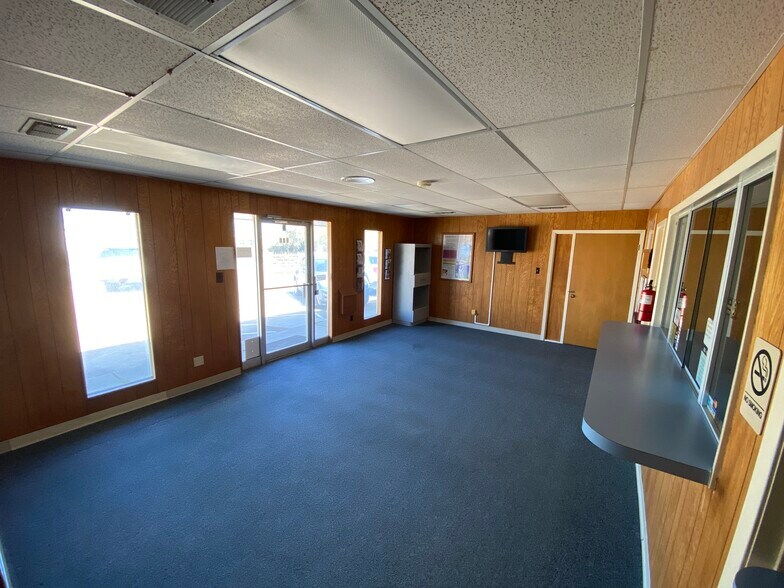 More Photos Of 605 Avalon Dr, Seagoville Medical For Lease