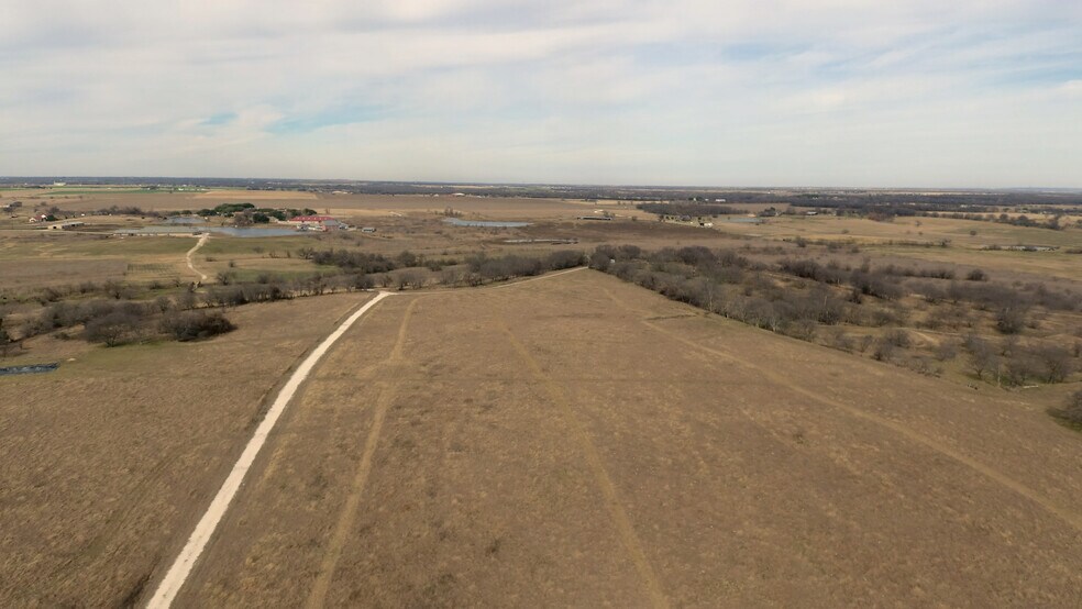 More Photos Of 363 County Road 4403, Grandview Land For Sale