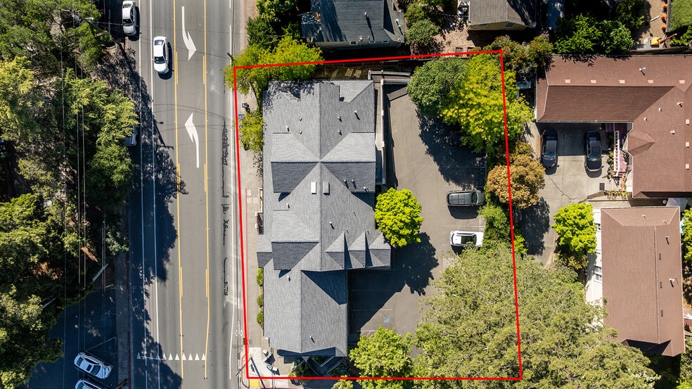 More Photos Of 7300 Healdsburg Ave, Sebastopol Office For Sale